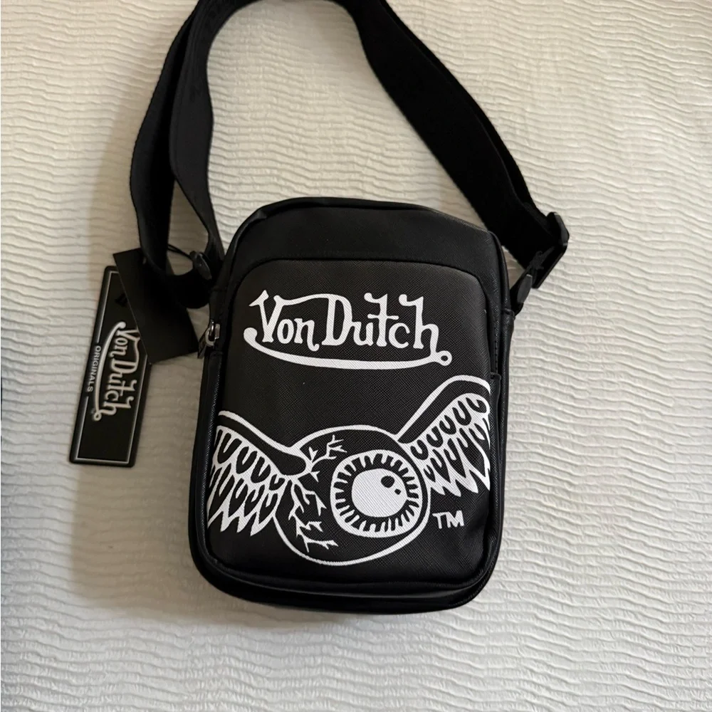 Von Dutch Men’s Messenger Bag ** NEW W/ Tags